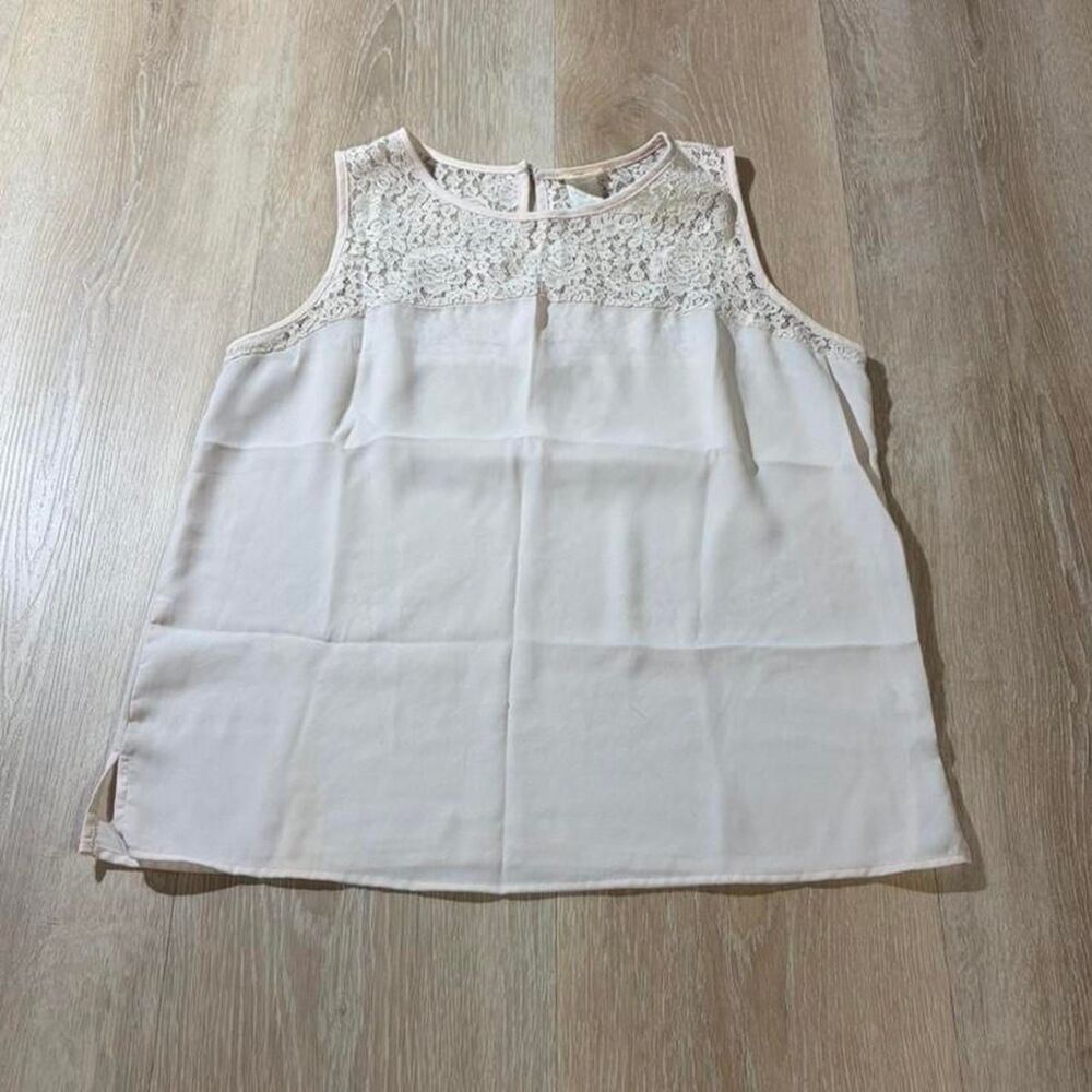 Unbranded Women's Cream and White Blouse